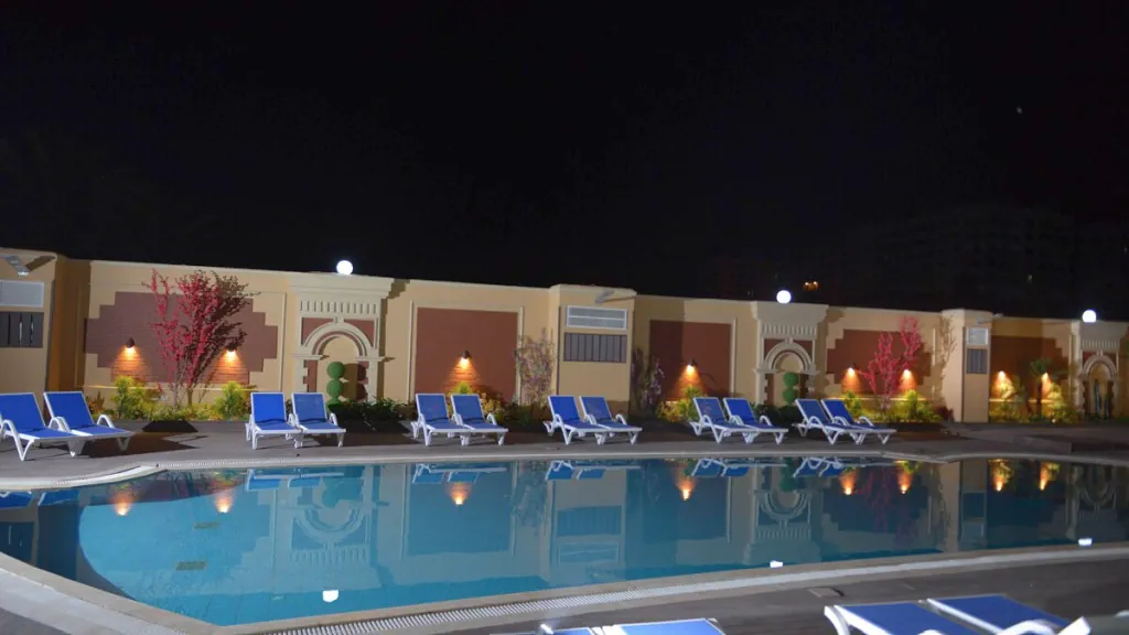 الفندق إيسترن المنتزة - الأسكندرية